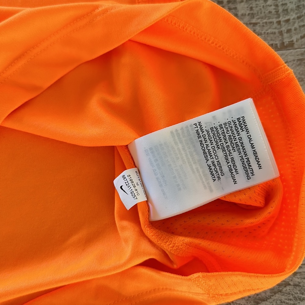 NIKE Ladies Size M Tank Top Excellent Condition ORANGE - Picture 3 of 6